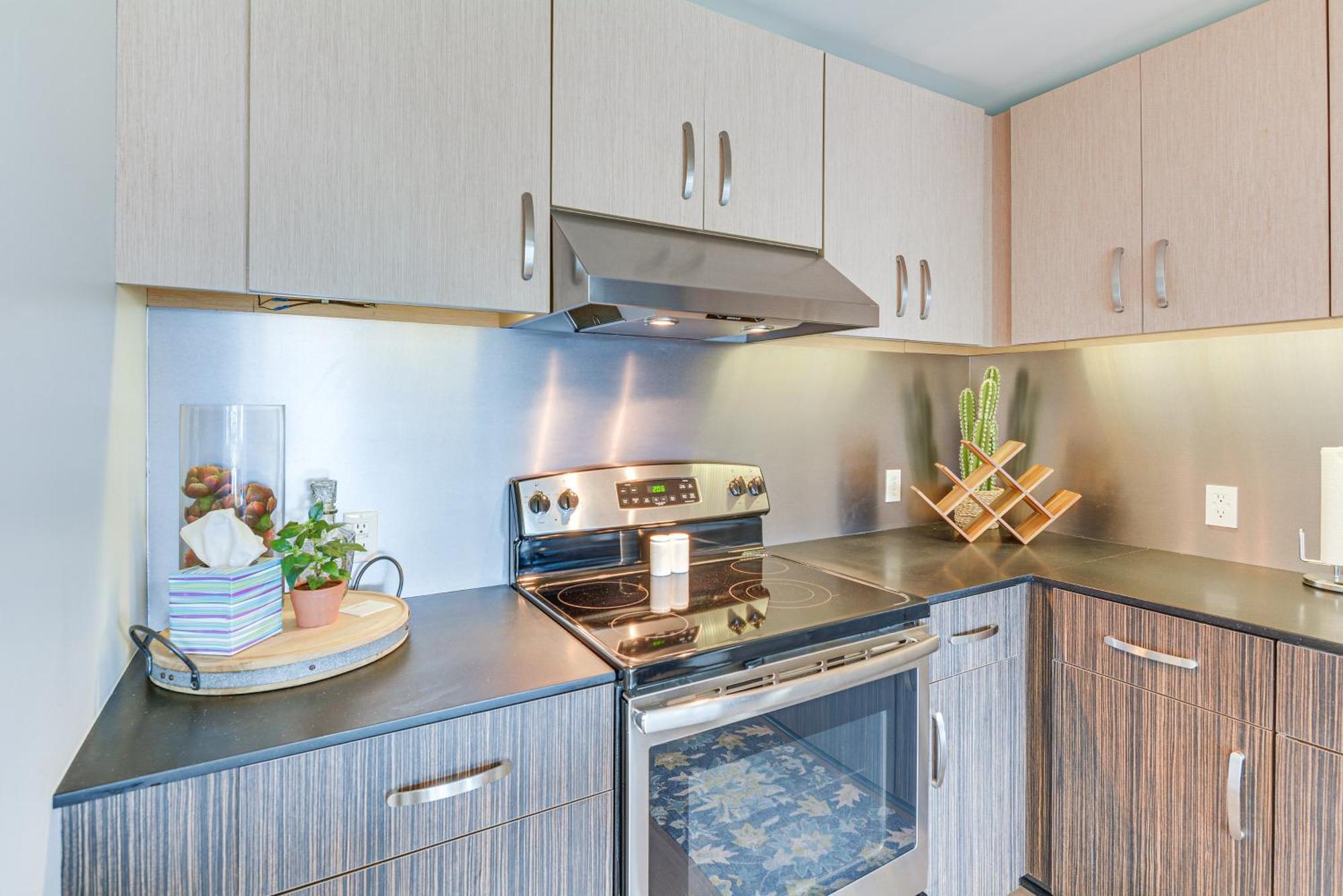 Modern Springfield Apartment About 7 Mi To Downtown! ภายนอก รูปภาพ