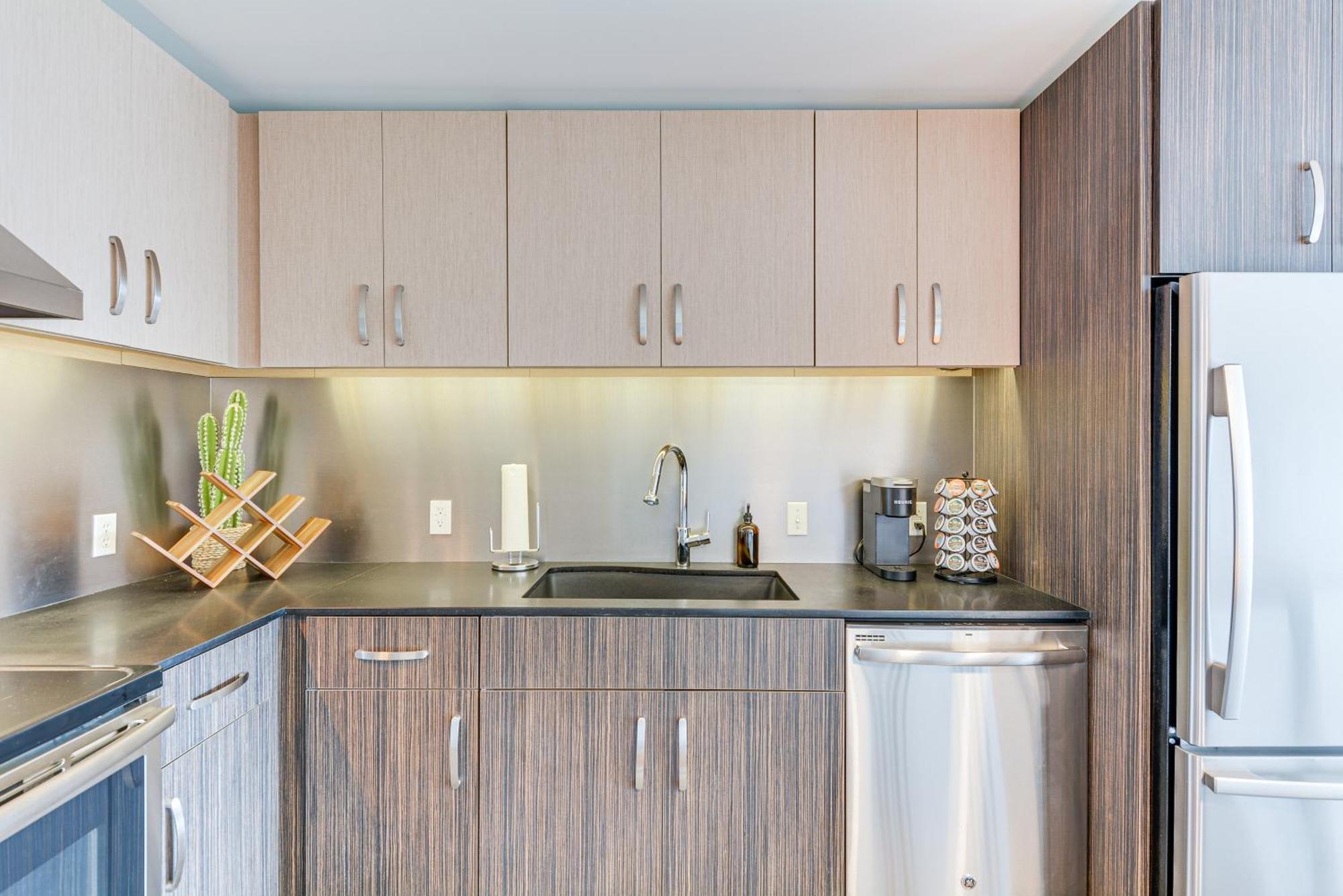 Modern Springfield Apartment About 7 Mi To Downtown! ภายนอก รูปภาพ