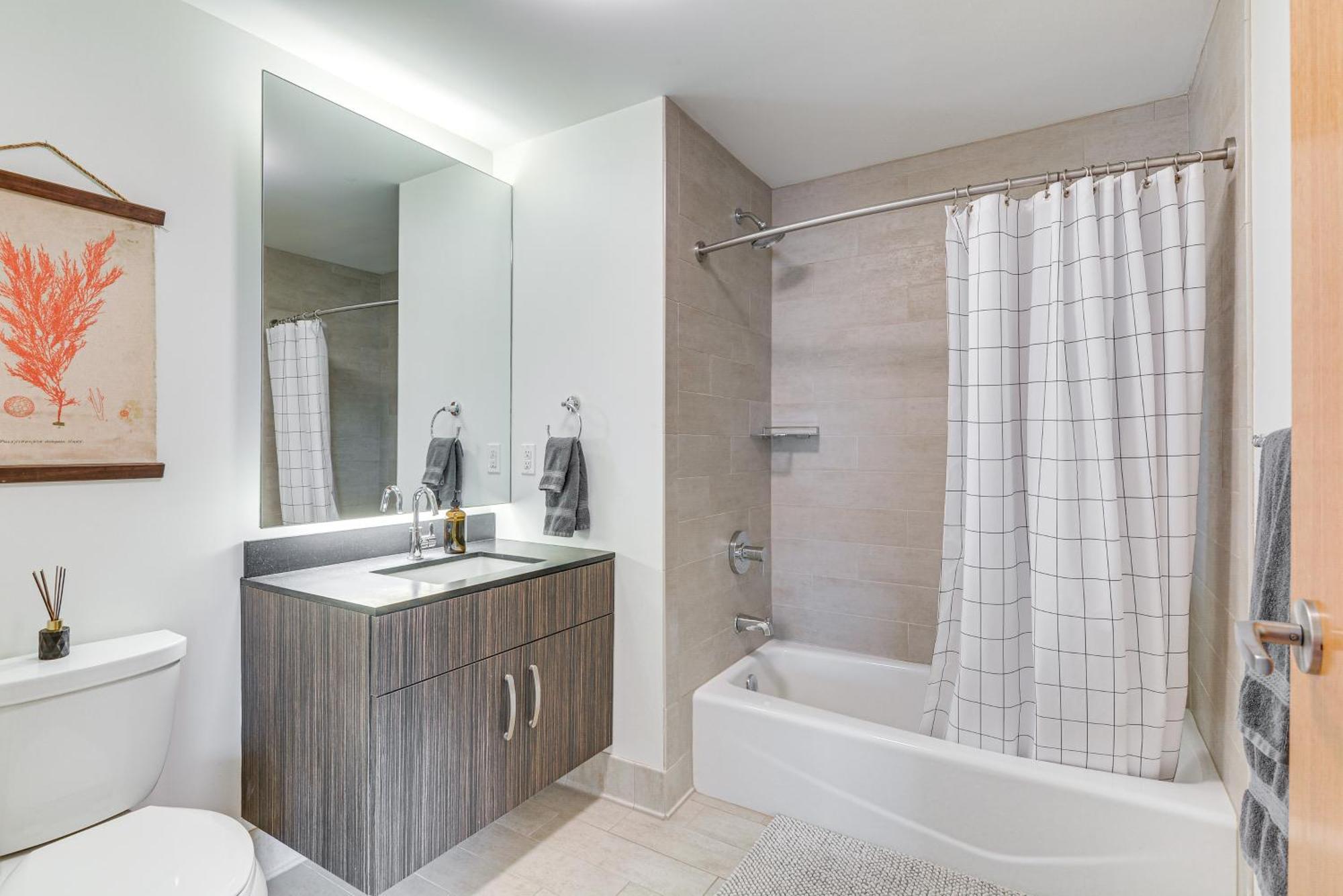 Modern Springfield Apartment About 7 Mi To Downtown! ภายนอก รูปภาพ