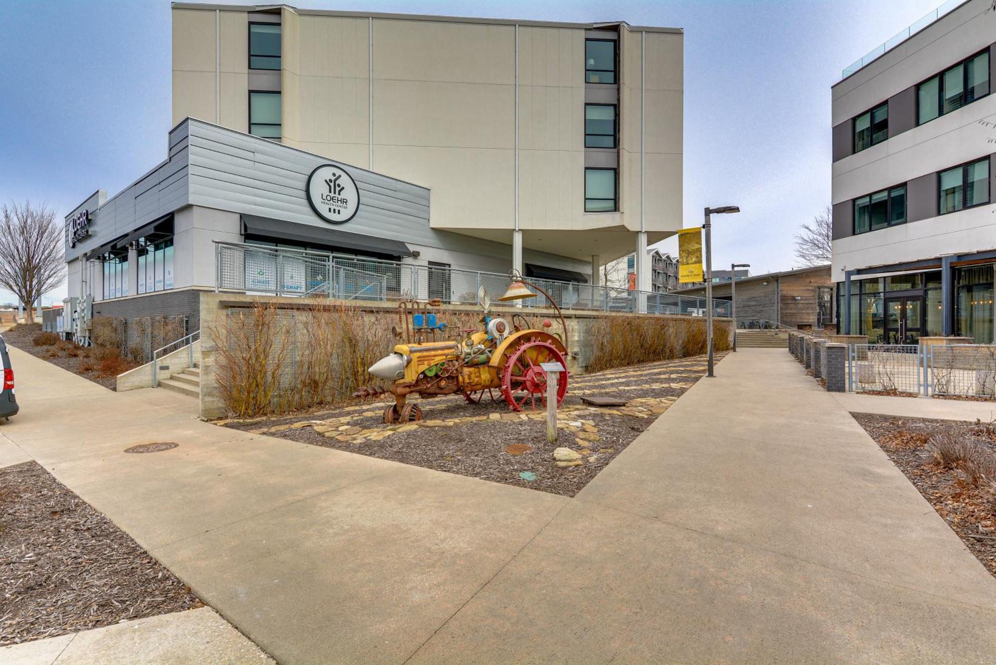 Modern Springfield Apartment About 7 Mi To Downtown! ภายนอก รูปภาพ